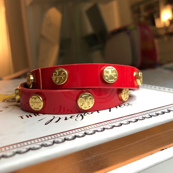 Tory Burch Jewelry - ✨Tory Burch Red Patent Leather Wrap Bracelet✨